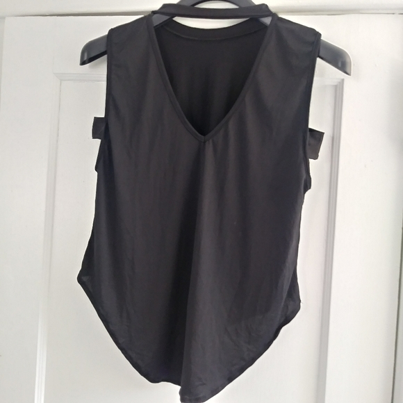 Black Hi-Lo Flowing Cut Out Top - Picture 2 of 3